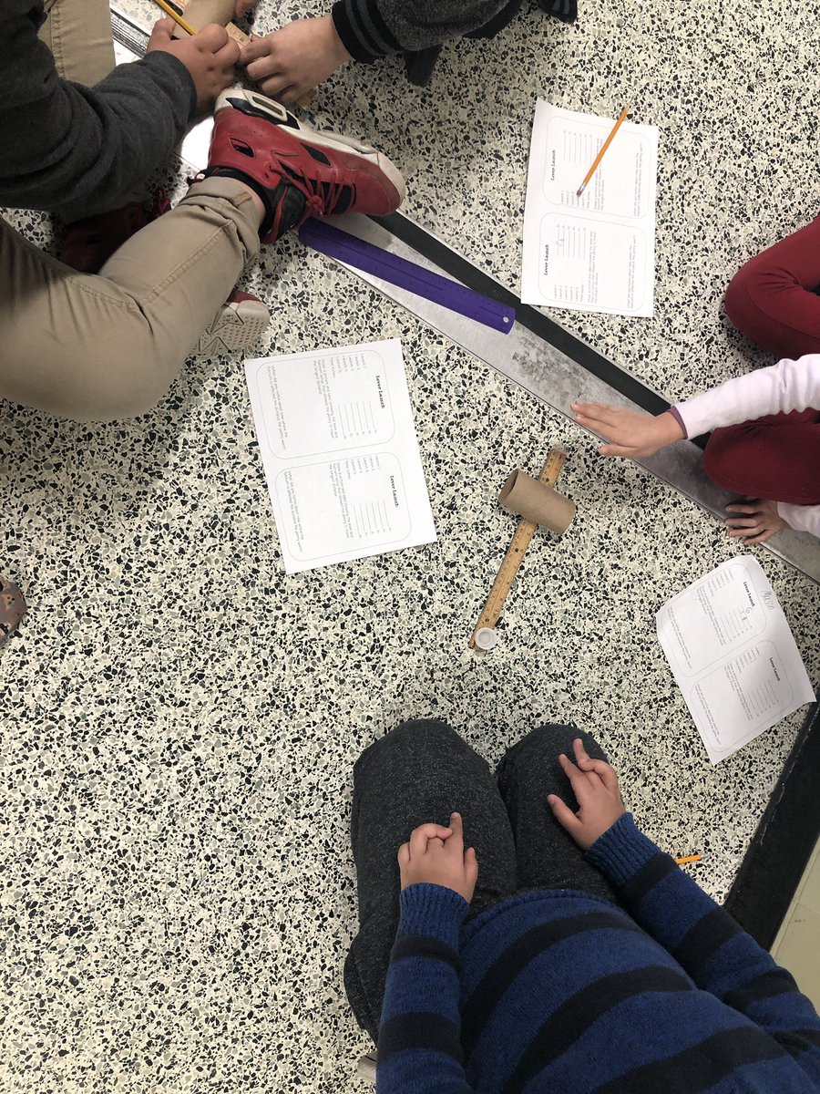 Elem_InnovaSHAN's tweet photo. Third grade #simplemachines with a focus on the inclined plane and lever; drawing conclusions about how the location of the fulcrum and the slope of the inclined plane impact the amount of force needed @Henrico_Steam #STEAM #idreamofsteaming #hlp #criticalthinker https://t.co/v0T6yzEIJ0