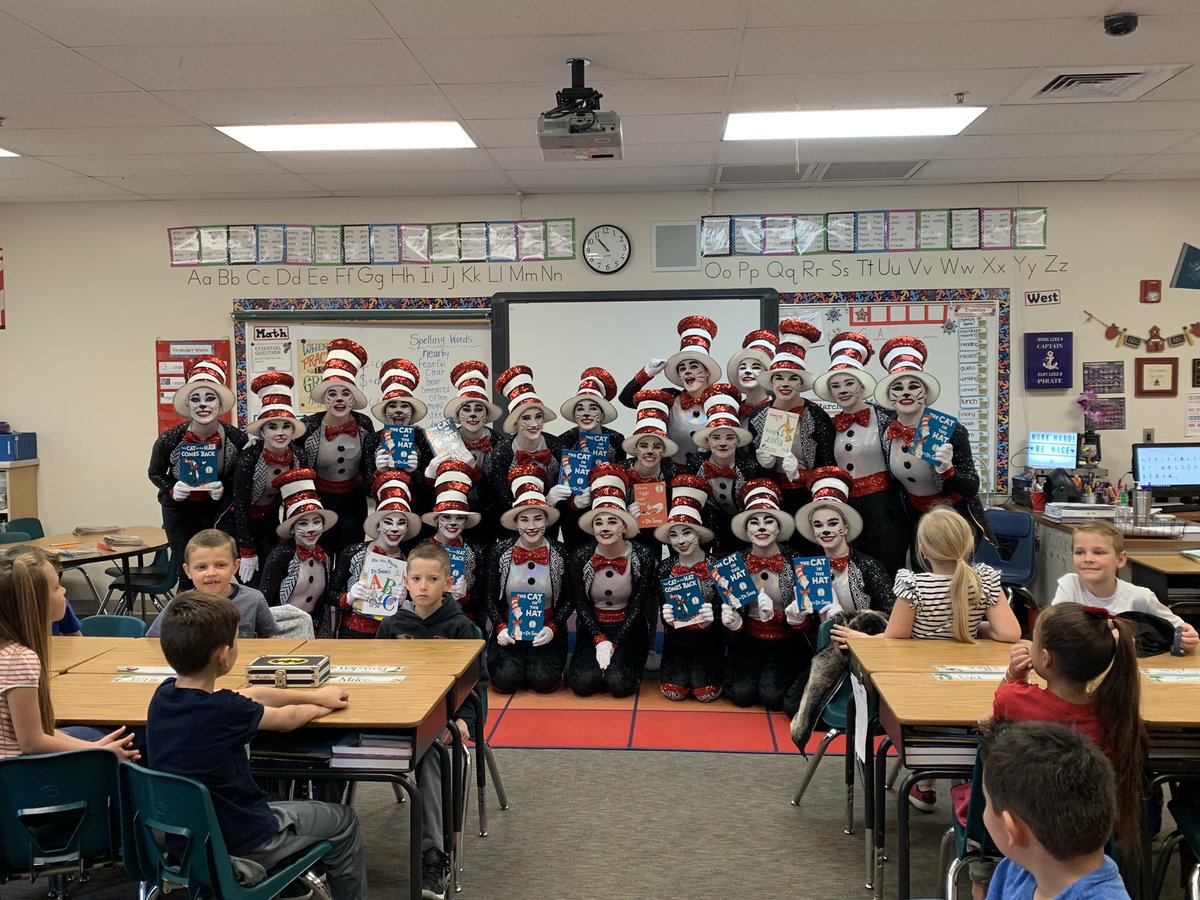 tempest_line's tweet photo. Had fun at Crimson and Majestic Elementary schools reading to and performing for the kids! https://t.co/CzeQVrVOlo