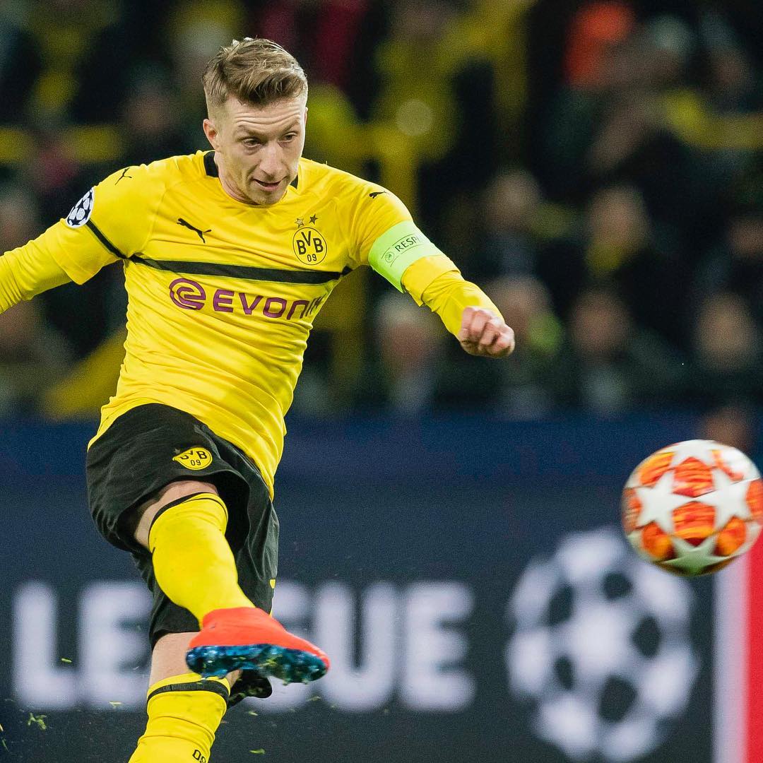 DortmundLimite's tweet photo. ¡FINAL Y ELIMINACIÓN!
Borussia Dortmund cae derrotado 1-0 ante el Tottenham y queda eliminado de la UEFA Champions League 🏆 por un global de (0-4) Lo dieron todo los de Favre pero Lloris estuvo excepcional, ahora hay que volcarse por la liga. #THFCBVB #TOTBVB #BVB 💛 🖤 ⚽ 🐝 ⚫ https://t.co/RWuC0hwHuC