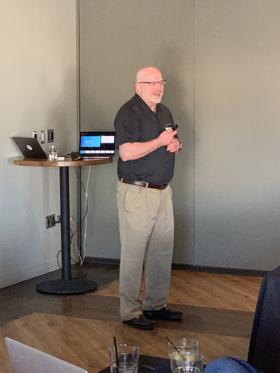 SharpyTek's tweet photo. The Chicago CUGC Q1:2019 Meeting has kicked off! Thank you @ControlUp for sponsoring! @BarryFlanagan is giving insight to ControlUp! @CUGC_Chicago @myCUGC @WhirlyBall @nprignano https://t.co/oLUbhjwpky