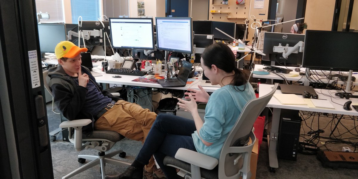 NSonipedia's tweet photo. Duck hat hard at work.
@kashimizMSFT @paulbatum https://t.co/zU7kKGQ7Rc