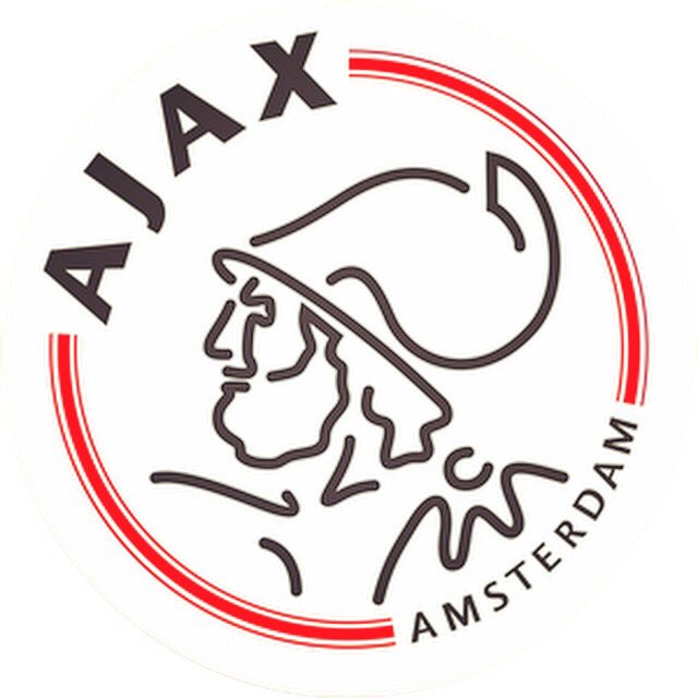 Kan me niet schelen of je voor Psv of Feyenoord bent ... besef wat Ajax heeft gepresteerd voor Nederlands voetbal #ajax 🔥🔥