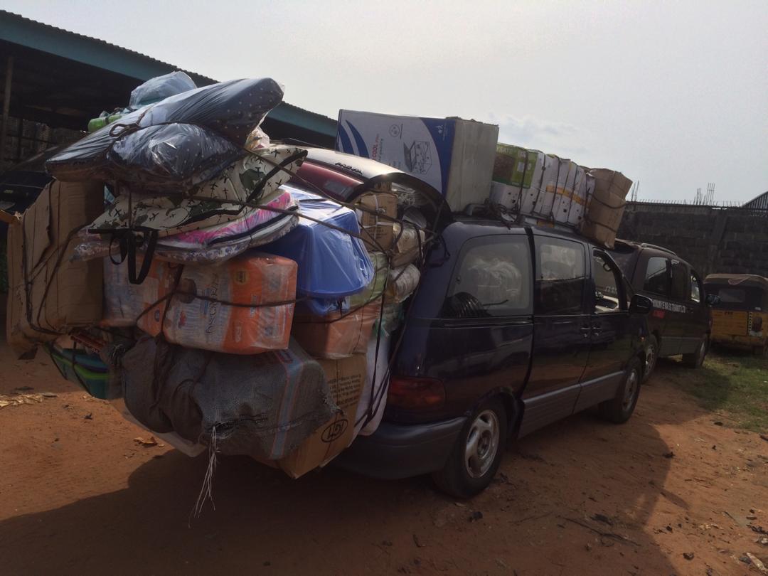 RealJosephJaho's tweet photo. If you carry overload the enter Onitsha, just be aware that @FRSCNigeria Operation Oke-Ibu in RS5.31Onitsha is seriously on going. Beware #trafficmata #cleanuponitsha https://t.co/FIor64MOMy