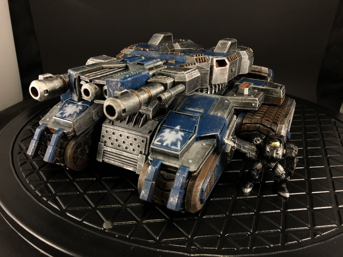 der_Zote's tweet photo. #fertig #siegetank #starcraft #starcraft2 #3dprinting #painting #modelkit 💪 https://t.co/AlUjkMvGn8