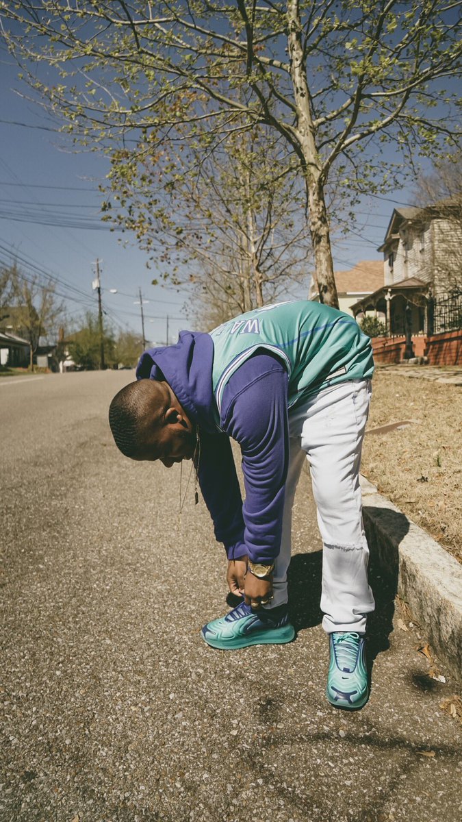 RealDrewSavage's tweet photo. Fake Daps 👊🏾&amp; The Fake Hugs🙅🏾‍♂️ Most Of These N*ggas Be Sum Haters🤨, Salt🧂 Don’t Kill Playas😎 B*tches Still Needing Favors. I Done Ran That Shit Way Up☝🏾 I can Hear Em Screaming😫 Wait Up, Dripping💧 On Em I Got Flavor🍝 Lil Nigga Get Ya Weight Up🏋🏾‍♂️🤫‼️ #HBD2Me 🎉  #DaBagWay 🎒 https://t.co/b1sqJEJD2l