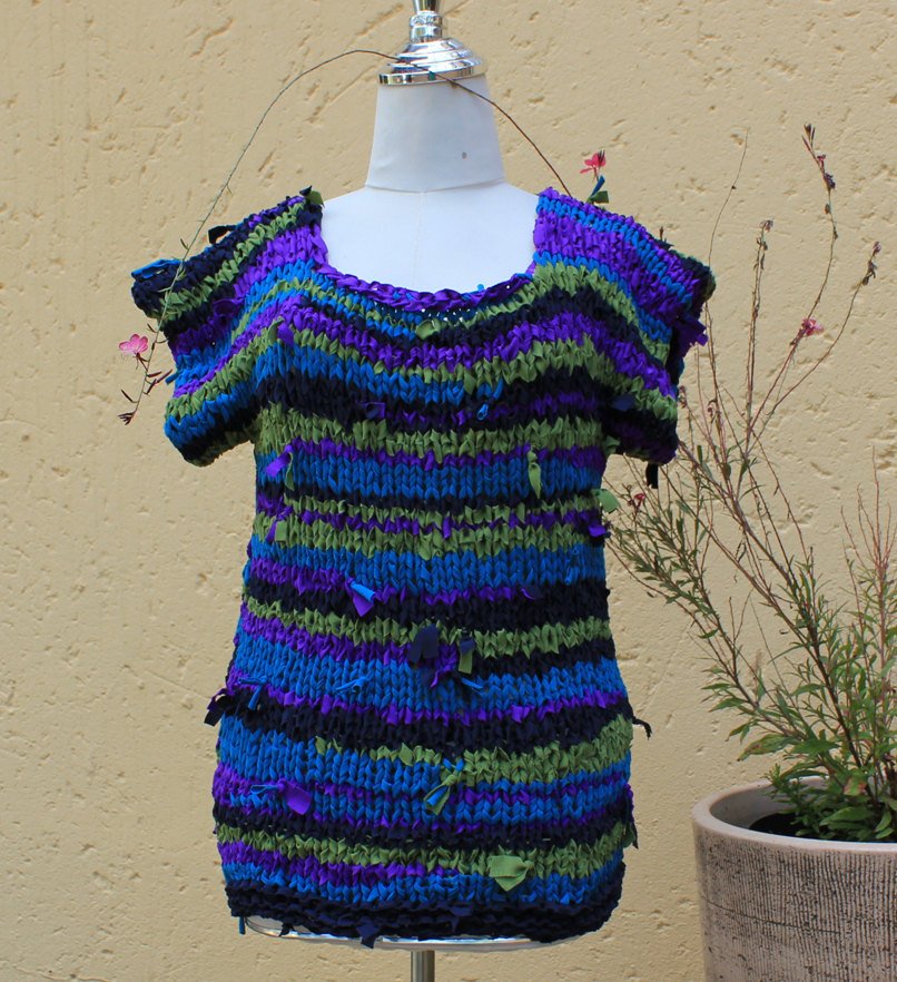 kennainafrica's tweet photo. Casual ladies top , Textured Clothing , Wearable art , Chunky Knit , Ladies short sleeve top , OOAK tank top , Spring fashionable top. https://t.co/mzBWlAkJy0 #Etsy #Handmade #KennaInAfrica #LadiesTank https://t.co/Tm3OC2xWWz