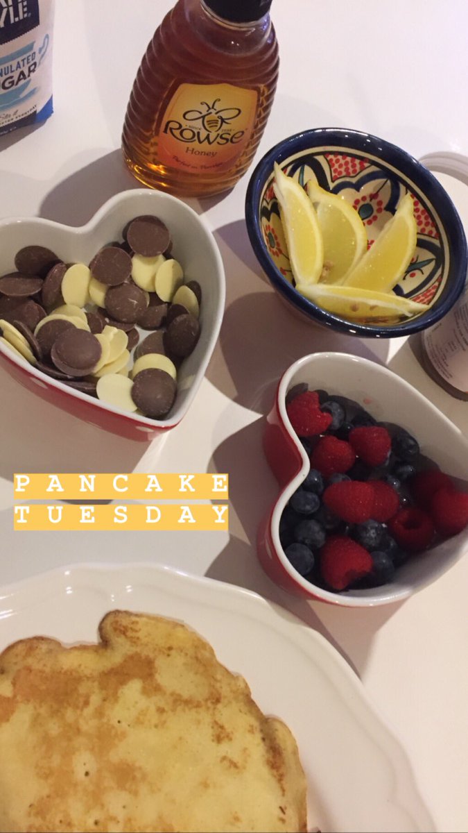 Elizabeth_O_C's tweet photo. #pancaketuesday 😋 https://t.co/DrSR4Hy9Yz