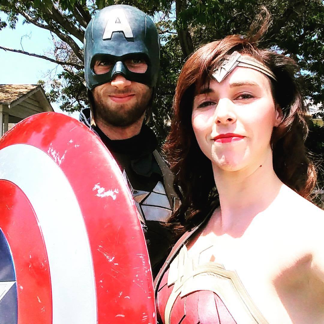 actioneventsla's tweet photo. What's better than a super #selfie?!
Want your family's favorite #superheroes at the next #birthdayparty or event? Call us TODAY!

#ACTIONEVENTSLA
https://t.co/vVBDGAICgc 
818-669-3302

 #livecharacters #losangeles #birthdayparties #spiderman #avengers #DCComics #marvel https://t.co/DfqJjzEHaf