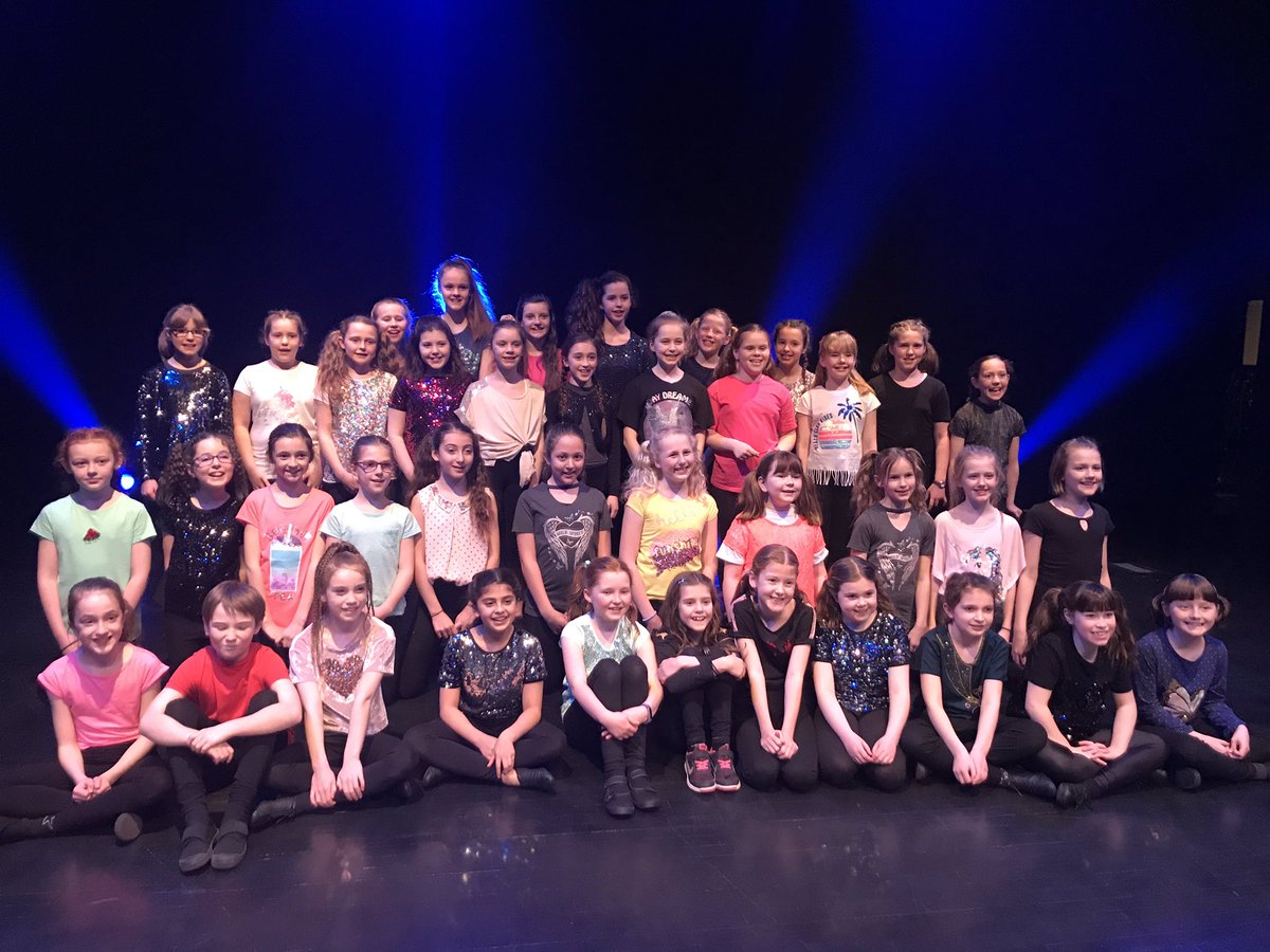 NewtonPrimary01's tweet photo. So proud of our amazing Newton Choir and their performance at the @FrissonScot Glee Challenge tonight 🌟 Delighted to achieve 1st place in the Stirling Heats to qualify for the next round!! #team #talent #effort https://t.co/tIcgdI17ka