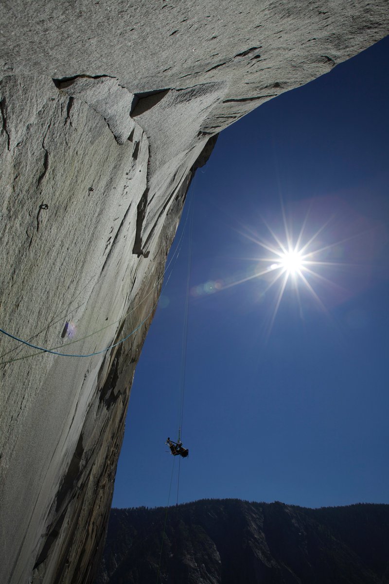 stephenjwampler's tweet photo. I want to be the first of many fellow climbers to congratulate @AlexHonnold in this epic climb up El Cap and the win last week at the @AcademyAwardsHD @Academyawards1 for #FreeSolo. I, of people, know how exhilarating it is to reach the top of the rock. @ClimbingMag #freeclimber https://t.co/xoVpiMe4Qv