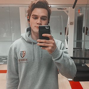 goldxnscvmxndr's tweet photo. .       ‣  sϙᴜᴀᴅ ᴅᴇ ʟᴀ 3ᴇʀᴀ ɢᴇɴᴇʀᴀᴄɪᴏɴ
         
    ━━S ᴇ    ʙ ᴜ s ᴄ ᴀ

             ༿༼ 『 Jᴀᴍᴇs sɪʀɪᴜs ᴘᴏᴛᴛᴇʀ  』 ༽༾
         彡╰ ·:FC﹕ Kᴊ ᴀᴘᴀ

  ━━━ ƪ ʀ̤ᴛ̤. https://t.co/2eFfJciyG8