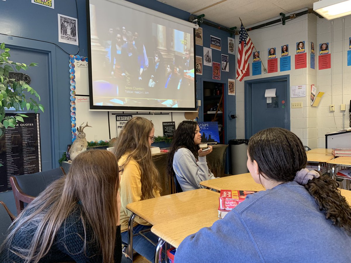 DrJKMitchell's tweet photo. Wildcat students spent time today emailing their legislators over bills they have researched and learning how to call the LRC message center to leave a message for their legislators. #CitizenshipInAction #LifeSkills https://t.co/4UA4PkCYA3