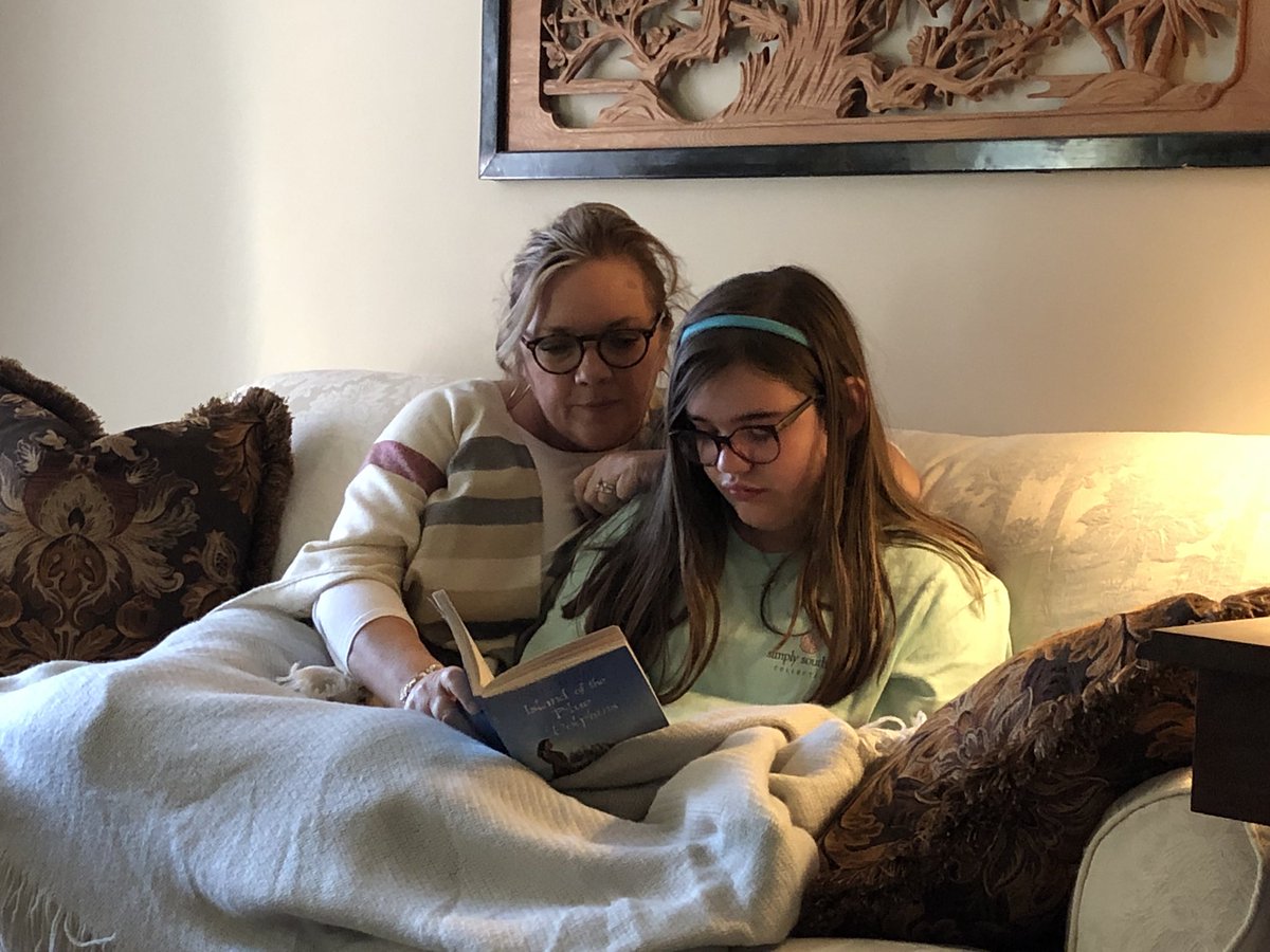 marymarblek15's tweet photo. Reading challenge day2 easy for us read w/ parent #CCSDReads #CCSDFam #GetGeorgiaReading @GetGAReading @BGESTEM https://t.co/ZkbNVcJB1I