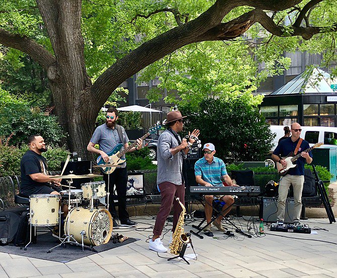 Unique soul-jazz sound with DMV's <a href="/BackbeatUnder/">Backbeat Underground</a> (Backbeat Underground) coming to Tysons' cultural hub, 1st Stage. All courtesy Virginia Chamber Orchestra. Yup. “Expect a funky good time"   connectionnewspapers.com/news/2019/mar/…