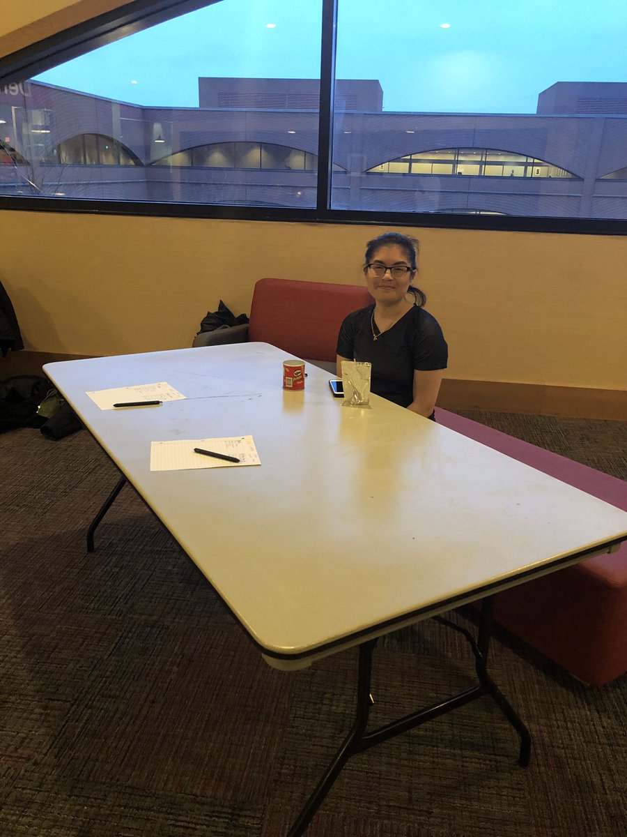 NRHH teamed up with RHA in Blankets and Bracelets this past Wednesday! Residents got to make bracelets for themselves and blankets for Horizon House. Had a great time with great people for a fantastic cause! 

#NRHH #IUPUI #CrossroadsChapter #DiamondLove