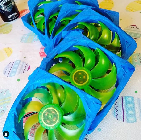 DDCustomMods's tweet photo. 😎🛠️Our Nanoxia CoolForce fans are all masked! 
Now where's that warm dry weather!?! 

#MomsMod #Modding #PaintPrep #Nanoxia #CoolForce https://t.co/Bh340IDr3z