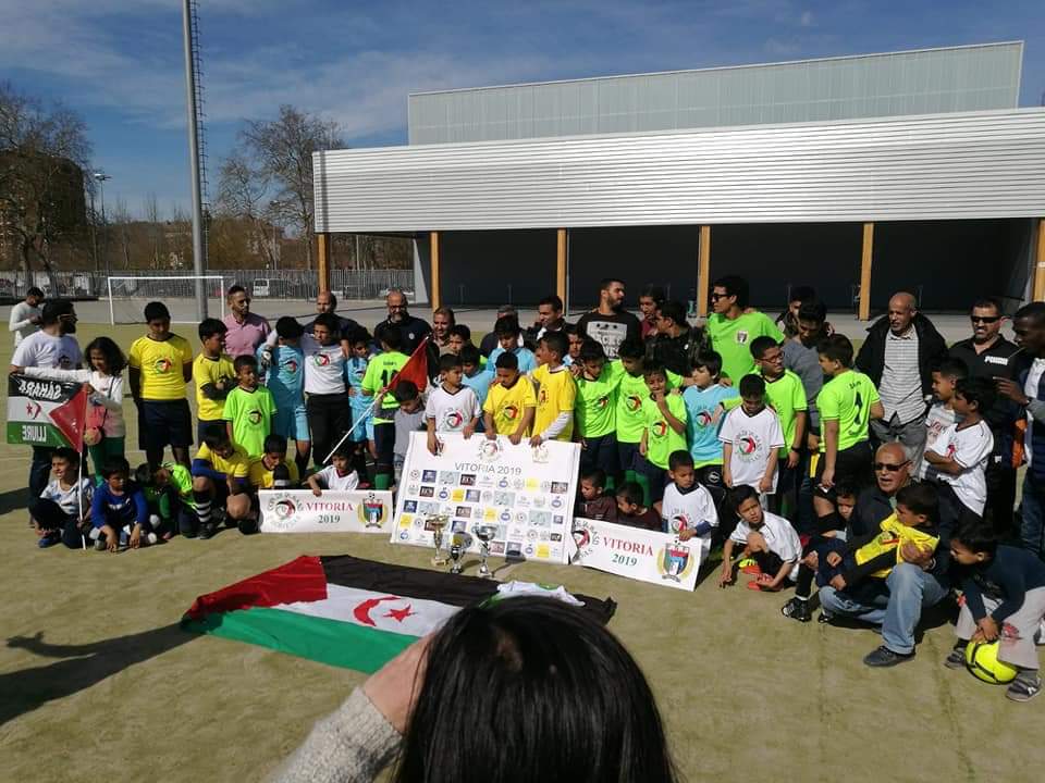 SahrawiFootball's tweet photo. Copa RASD Promesas 2019

More pictures from last weekends tournament in Vitoria! 

Sahrawi children from 8-12 years were competing for the cup. 
Home team RASD Vitoria won the trophy finally! https://t.co/2zlUqdnSqy