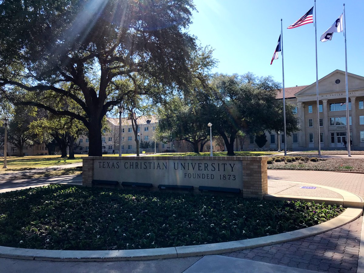 spartansapply's tweet photo. Sunny afternoon at @TCU—so many change-making students thriving under amazing opportunities for academic and community development! #hornedfrogs #MagicInTheMetroplex https://t.co/ADcJBnILJT