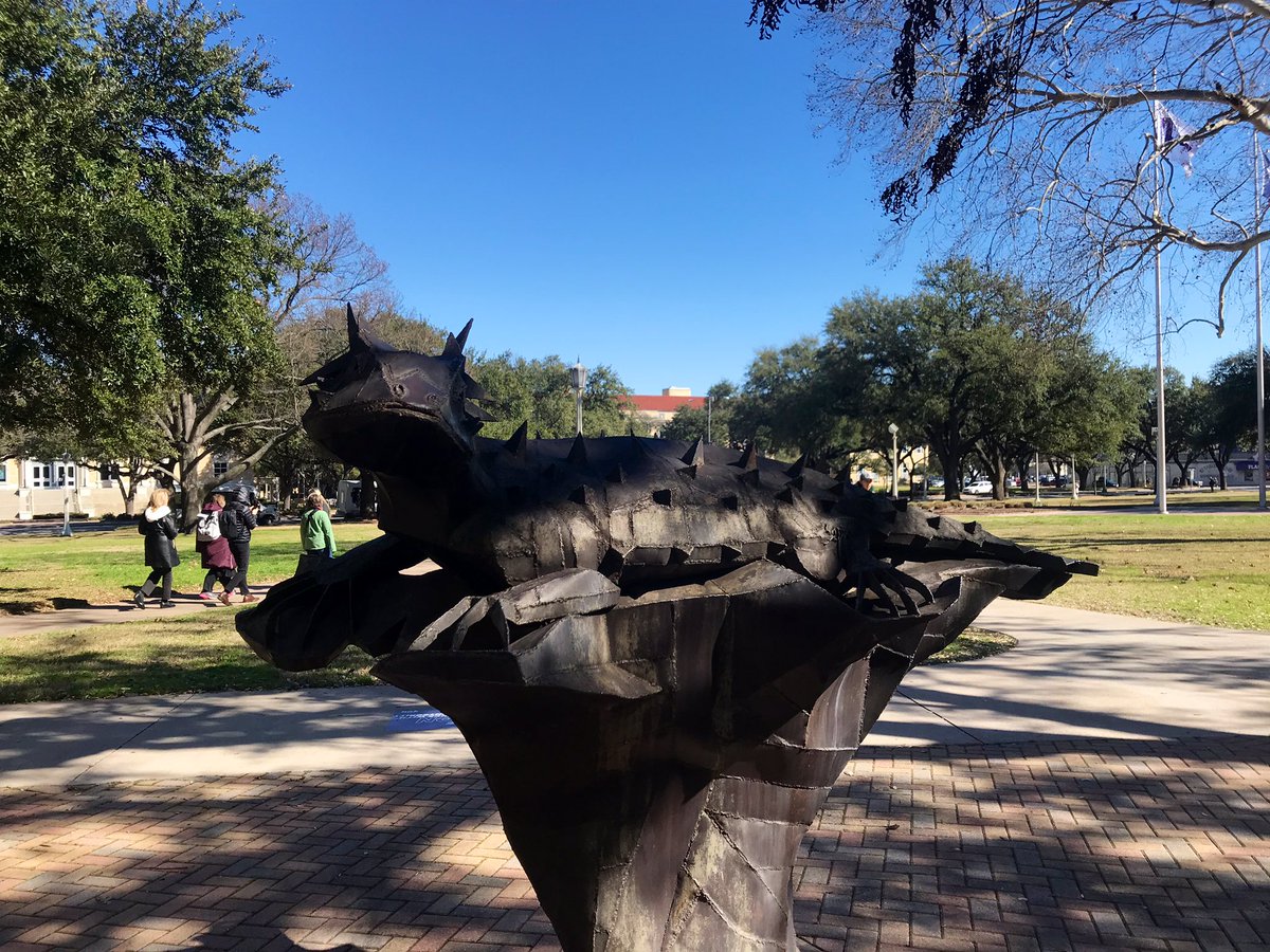 spartansapply's tweet photo. Sunny afternoon at @TCU—so many change-making students thriving under amazing opportunities for academic and community development! #hornedfrogs #MagicInTheMetroplex https://t.co/ADcJBnILJT
