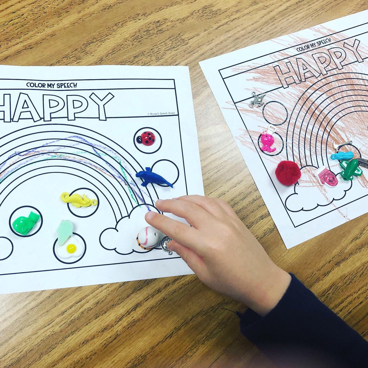 LemosSLP's tweet photo. Dinkydoodads are my everything! Loved that we were able to work on both articulation and language IEP goals! These were a big hit with me and my students! #successatRES #CFISDspirit #robisonspirit @RobisonES https://t.co/s2ucyEgPdC