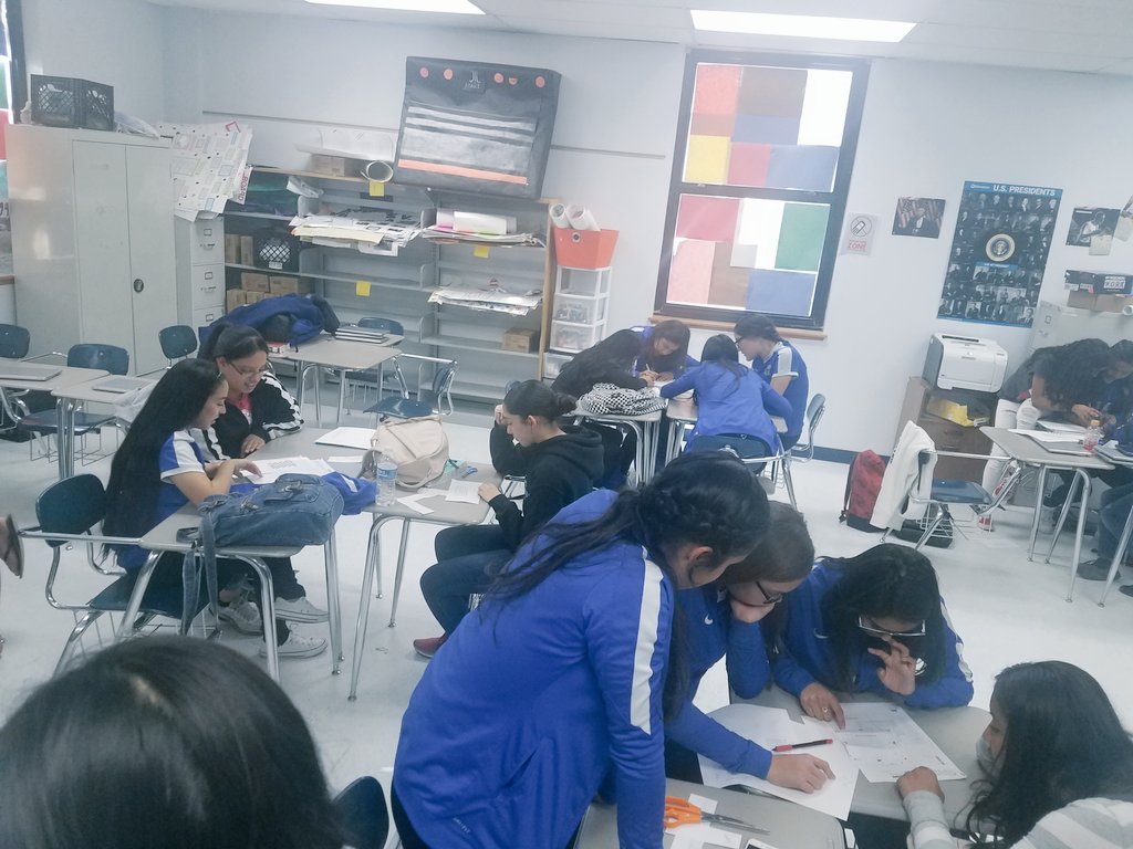 Coach_Obed's tweet photo. Another pre-game stress party before our Clint game! 😂😂😂 Played some some"who am I" and then another the #escapeteam app game. Senior Nat Gutierrez, @msrojasss and myself get the victory after the time ran out. #sehsthebest #mychoiceSEISD #funtimes https://t.co/jUZM9o6faq