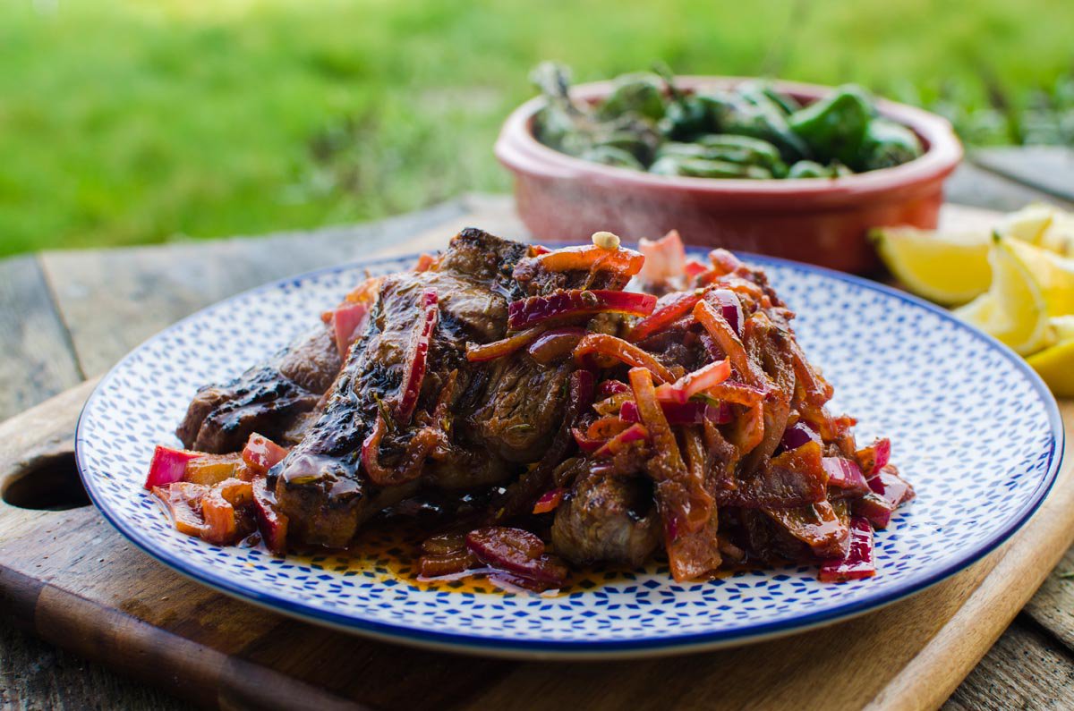 MunchandTattle's tweet photo. Photographs from that cook yesterday.  Spanish style Welsh Lamb chops and padron peppers.  Super tasty!  The video took up most of my focus on this one but still happy with these. https://t.co/NbMyca3Jts