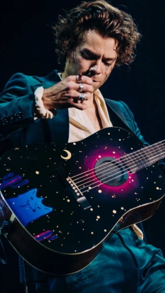 CreativeChick22's tweet image. 💜💜❤️MYSWEETIEPIE❤️EXTREMELY~TALENTED❤️GORGEOUSCREATURE❤️@Harry_Styles❤️🤴👸❤️@CreativeChick22❤️😍🎤🎶🎼🎵💃🕺🎵🎼🎶🎤😍❤️ILOVEYUIBABY❤️😘😘💋💋🤗🤗❤️😍🕊️🌹🌹🕊️😍❤️ #ALLMYREALTRUELOVEINFINITELY❤️YUIR❤️S❤️😍🕊️🌹🌹🕊️😍❤️💜💜 #EXTREMELYTALENTED❤️ #HARRYSTYLES❤️😍🎤💃🕺🎤😍❤️