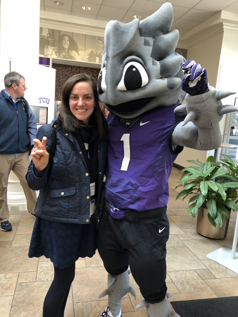 RandolphCCO's tweet photo. Last stop on #magicinthemetroplex was @TCU. Ran into a @randolphschool alumnus &amp; met Superfrog! I see why so many of our students ❤️ this mid-sized univ w/ div 1 athletics &amp; a desire to always enhance the student experience. @TCUAdmission you’re always welcome in Huntsville! https://t.co/7Vfm3hsUMU