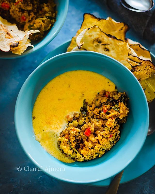 TadkaMasala's tweet photo. On Monday, I woke up with a serious khichadi craving. Perhaps this is also a good time to mention that this isn't the first time this has happened. Khichadi cravings on Monday are quite a regular affair for me for two reasons:
1. It's Monday and what's b… https://t.co/LruhRcpjjM https://t.co/YezpDH2DKg
