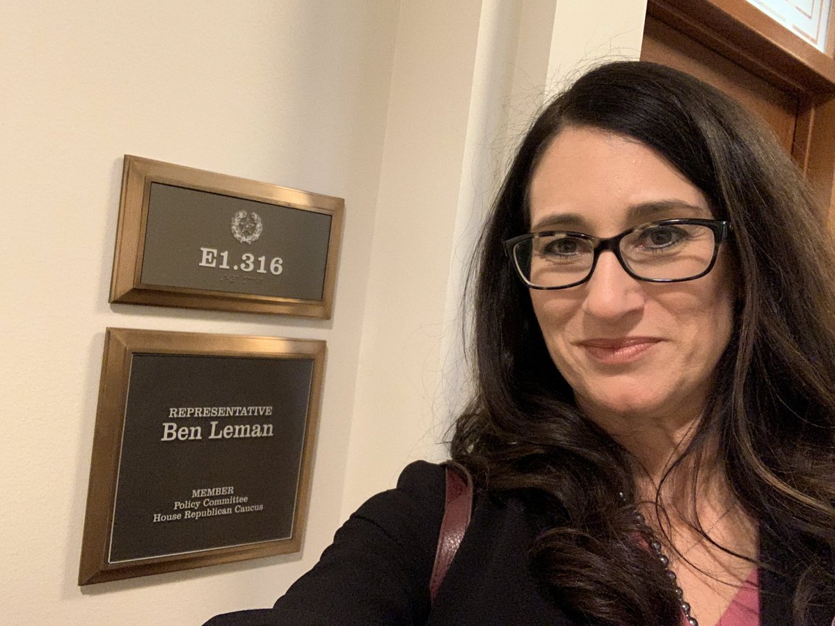 brendamcdonald's tweet photo. Doing our part to help TX legislators understand importance of Educational Technology resources and funding! #EdTechDay19 #TCEA #tecsig https://t.co/uhjVINx3ts