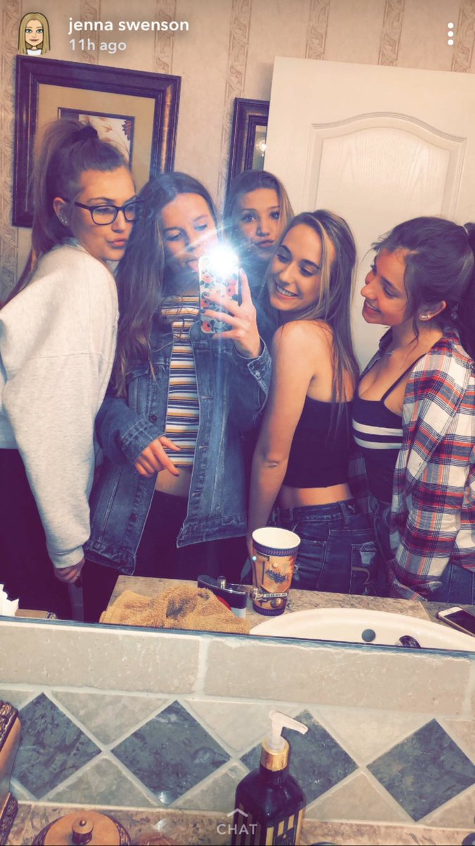tayyrope's tweet photo. happy birthday to my favorite person @Jenna__51 i’m going to miss you next year, and all our good times. ✨💛🥰🤩 Love you jen🤪 https://t.co/PQrN7627a8