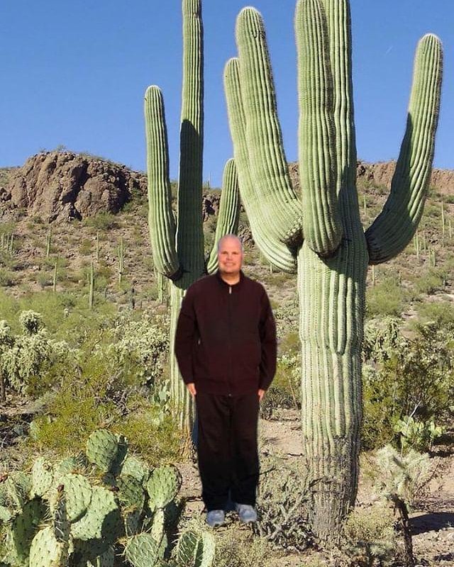 frankiemacd's tweet photo. Here is a picture edit for me in the Desert. https://t.co/c9dbWUINyh