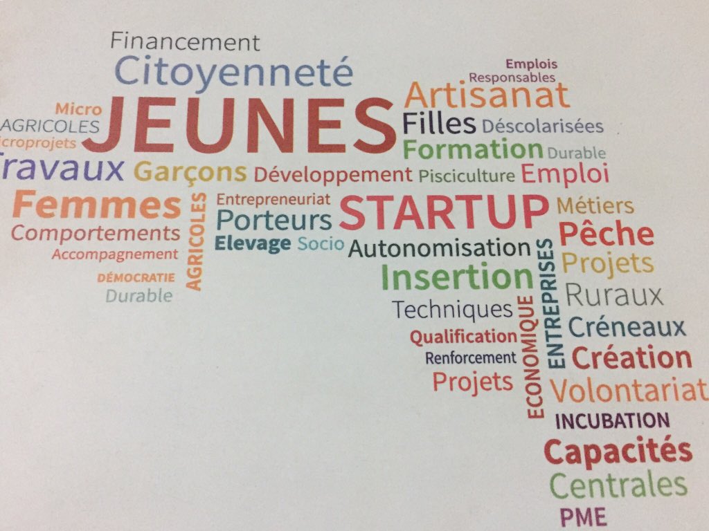Toumanyac's tweet photo. Pour lutter contre la migration, la Guinée opte pour l’insertion socio-économique des jeunes.
Grand débat ce mercredi 6mars sur RTG à 21 h 30 à la TV nle https://t.co/o2P2l6eECi