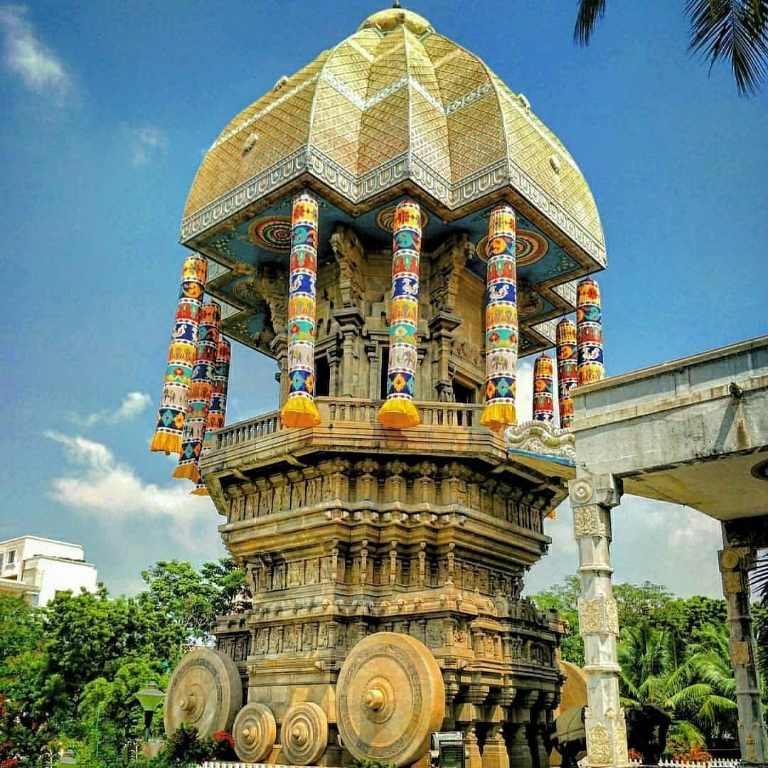 Tamil Nadu Tourism on X: "Valluvar Kottam is a monument in Chennai,  dedicated to the classical Tamil poet-philosopher Valluvar. #valluvarkottam  #Chennai #touristspot #TamilNadu #tourists #tourism #incredibleindia  #வள்ளுவர்கோட்டம் https ...