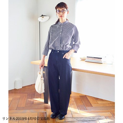ট ইট র シャンブル しまむらグループ Kazumi Tsukuru Lin のデニム 岡山産のデニム生地で 動きやすくて肌触りのいい 3型3色のデニムをつくりました Kazumiさんらしいほどよくゆるいシルエット ぜひ手にとってご覧ください 商品はこちら