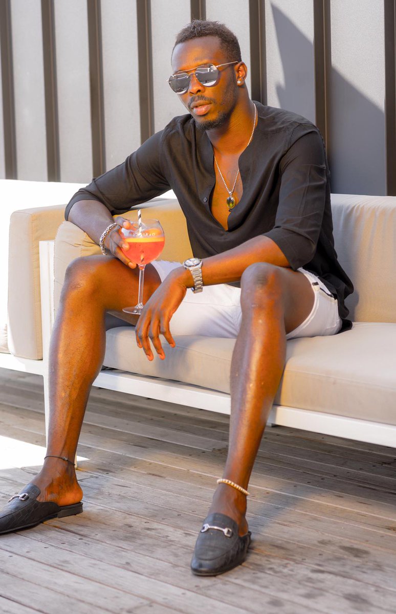 1808classics's tweet photo. Mix and match what you have and still come out looking simply stylish. Or maybe not? Then hit me up and we'll gladly style you to fit you. Remember it's all about you and your style. . #FASHION #BABLOSTYLING #BABLOFOR1808 #1808CLASSICS #MENWITHSTYLE #MENSFASHION #MENSWEAR https://t.co/hjA8f5NOXq