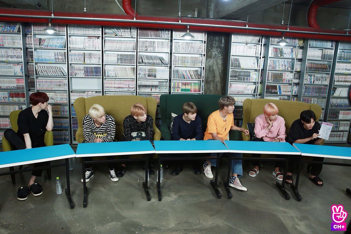 jinnieslamp's tweet photo. [📸#JinUpdate] RUN BTS! 2019 - Ep.66
Behind the Scene (2)

#JIN #진 #김석진 #BTS @BTS_twt https://t.co/nllr3TjYBT