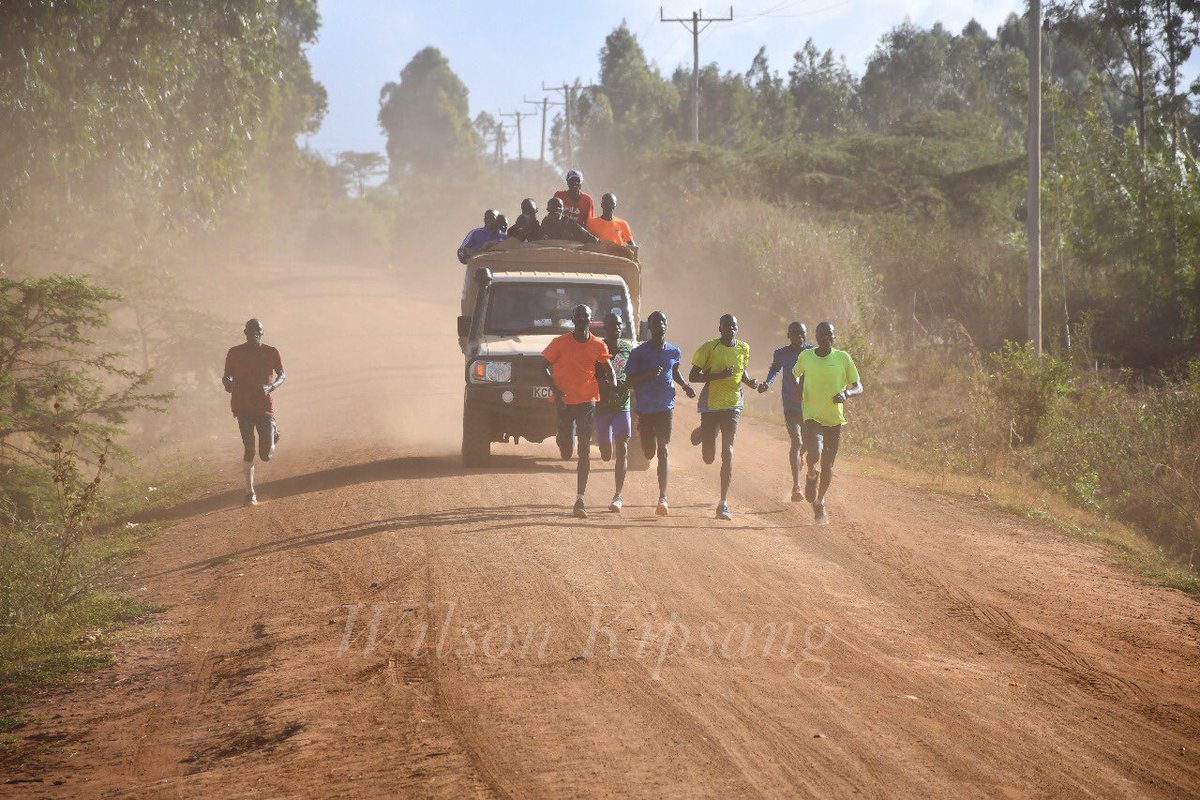 Coming up, The Vitality Big Half! <a href="/Kipsang_2_03_23/">Wilson Kipsang</a> and <a href="/DanielWanjiru13/">Daniel Wanjiru</a> will be racing coming sunday in London. 
These pictures are made during Wilsons long run last saturday. 
Success champs! <a href="/OfficialBigHalf/">The Big Half</a> #BigHalf #movedbylondon #teamVolare