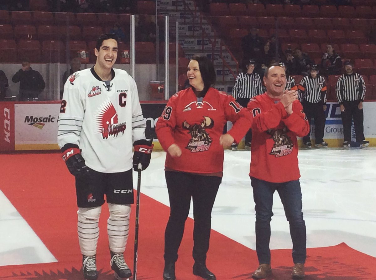 MJWARRIORS's tweet photo. Stor-Elvdal Deputy Mayor Linda Henriksen drops the puck after taking part in the #moosesummit this week in #citymj @CityofMooseJaw #mjwarriors #thewhl #MJvsSAS @FraserTolmie https://t.co/hW5RFoLJko