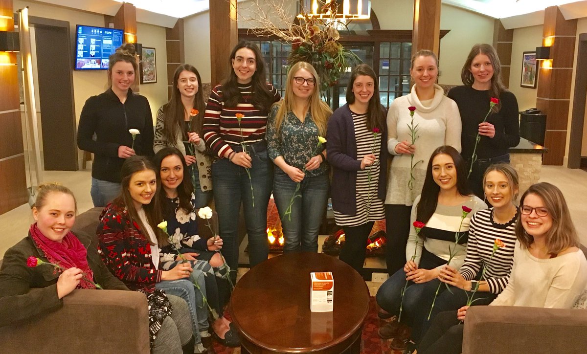 EsteemWomen's tweet photo. Celebrating an early #InternationalWomensDay2019 with some of our PostSecondary #GoSETT members in St Johns. Great time with Bread &amp; Roses! https://t.co/fdWo2oLCp0