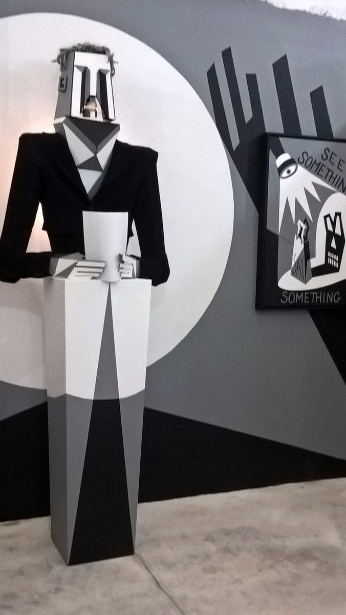 sotartsnyc's tweet photo. State of the Arts NYC was at the press preview at the Spring Break Art Fair near the UN. #SpringBreakArtFair #sotartsnyc https://t.co/0Deoh9hzYg