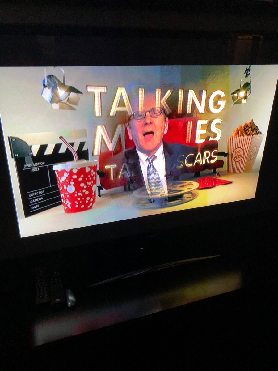 BillMccuddy's tweet photo. #Phoenix #BackIsBeautiful #YouTalkinToMe? #DontWorryItOnlyLOOKSLikeHeIsSinging @NeilRosenApples @rosmance @cunytv https://t.co/EasqLvJy09