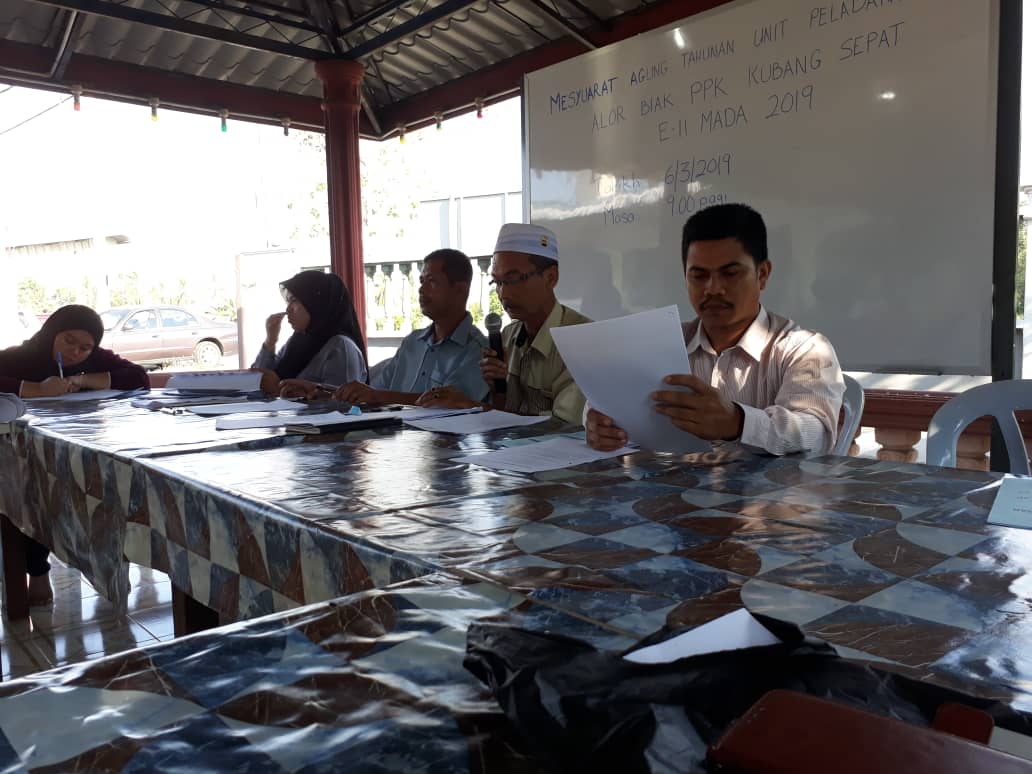 CUPMADA's tweet photo. Pemantauan dan Penyeliaan Mesyuarat Agung Unit Alor Biak PPK E II Kubang Sepat

#madamebeles #CUPMADA
#TeamBPIP
#PPKBerjayaPeladangSejantera https://t.co/SaiWnOuhHh
