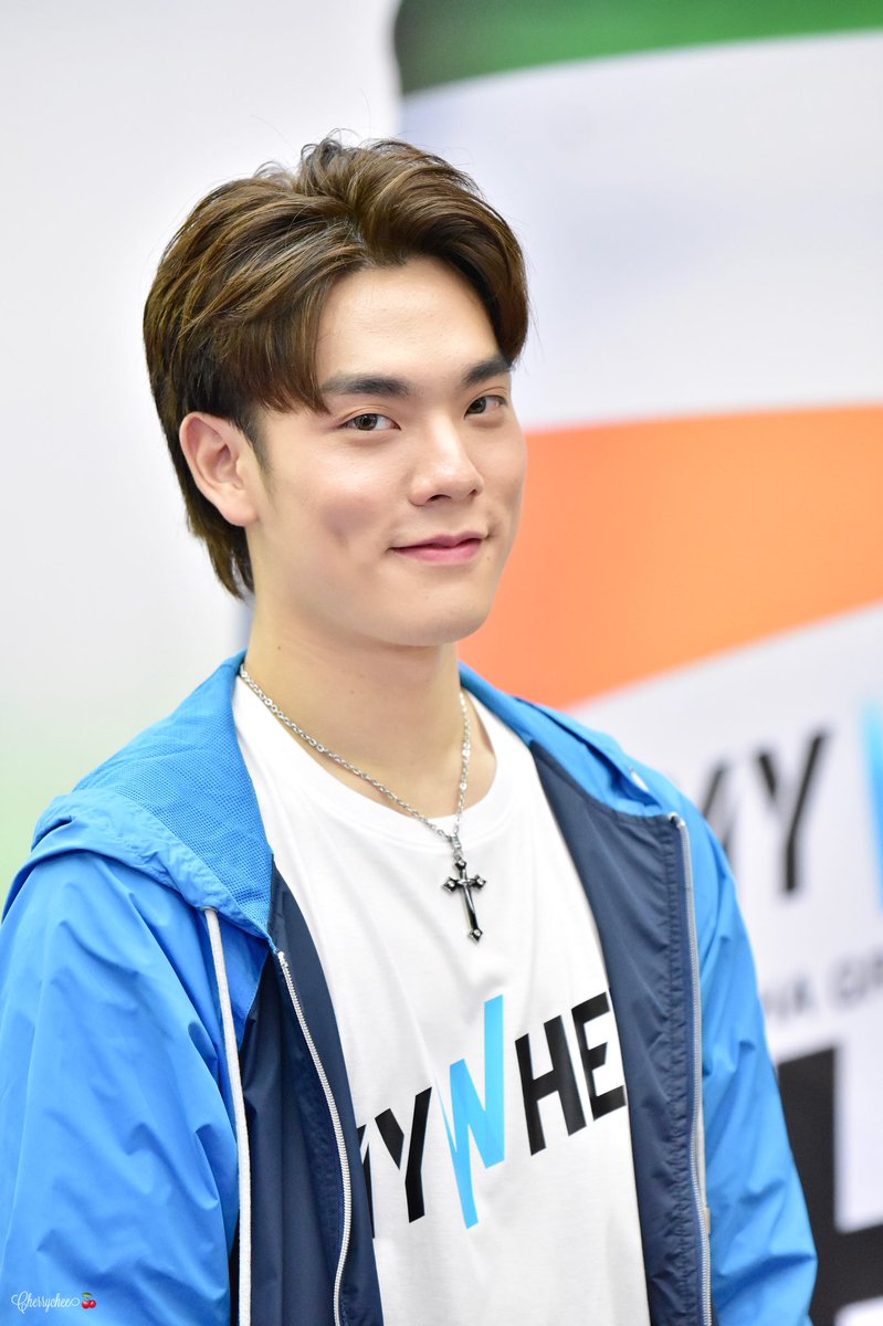 cherrychee's tweet photo. ขอให้วันนี้เป็นวันที่ดีนะจ๊ะ ❤️☺️ 

คิดถึงแล้วแหละ~~~

#พี่เตอร์สินกำ @CTR2DAB https://t.co/WsToIFrKwA