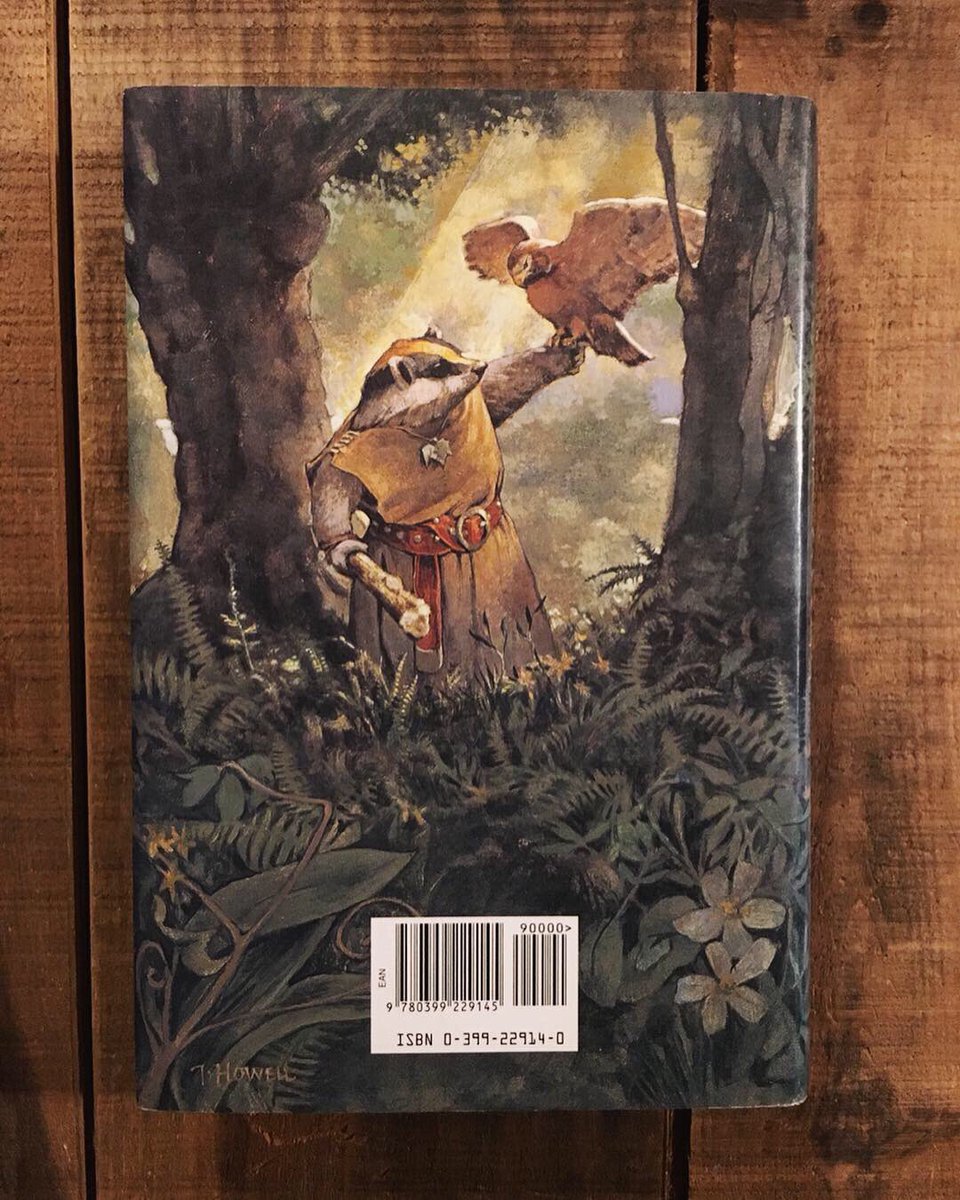 potpies's tweet photo. a treasure from the used bookstore. I love finding first editions with Troy Howell’s full bleed artwork. The tiny cropped paperback editions were never enough for me. https://t.co/2GYrzviiEa