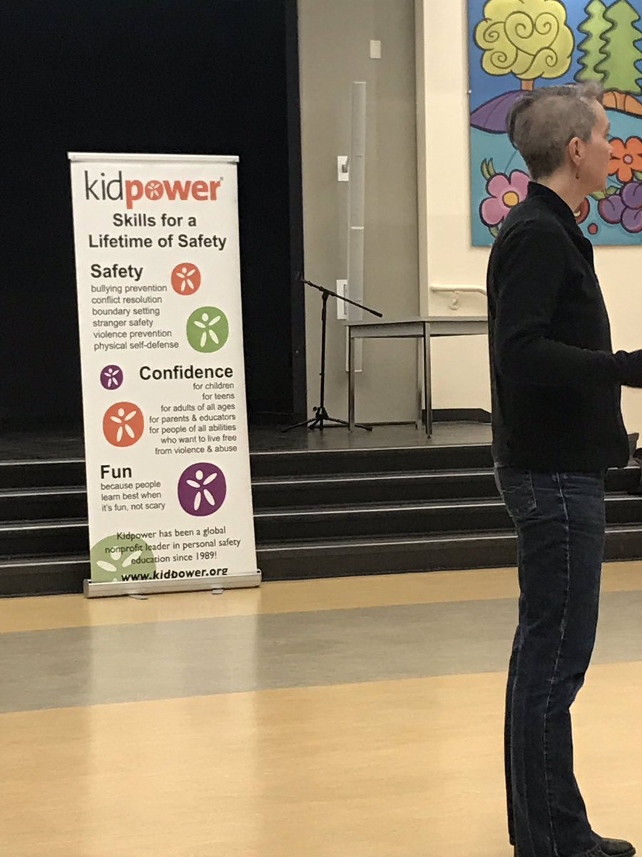 castlemontcusd's tweet photo. @castlemontcusd Kidpower “Skills for a Lifetime of Safety” parent workshop.  #CUSDRockstar https://t.co/4KXe5qdhCa