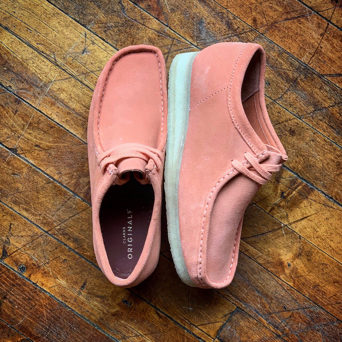 peach clarks wallabees