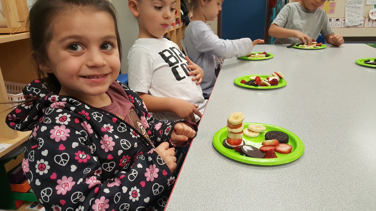 cathy_cduffy's tweet photo. Nothing like a Seuss snack! https://t.co/QIZzctgJCD