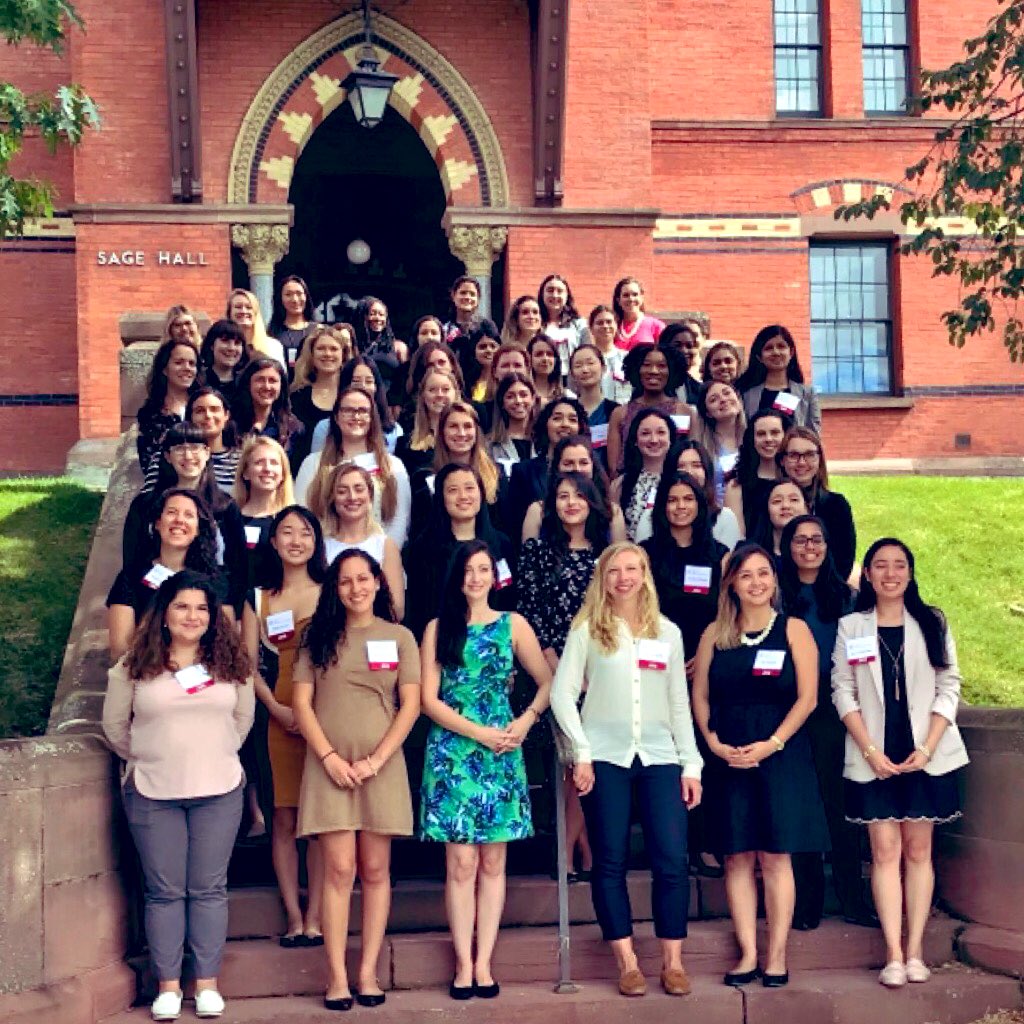 Judi_Byers's tweet photo. Each year our Johnson #WomenInBusiness event connects us with incredible prospective #CornellMBA women who have become our most accomplished leaders within the community and workplace! Excited to share the dates for #JWiB 2019: Sept 20-21! 🙌🏼🐻❤️ #internationalwomensday https://t.co/yx3Oes85dC