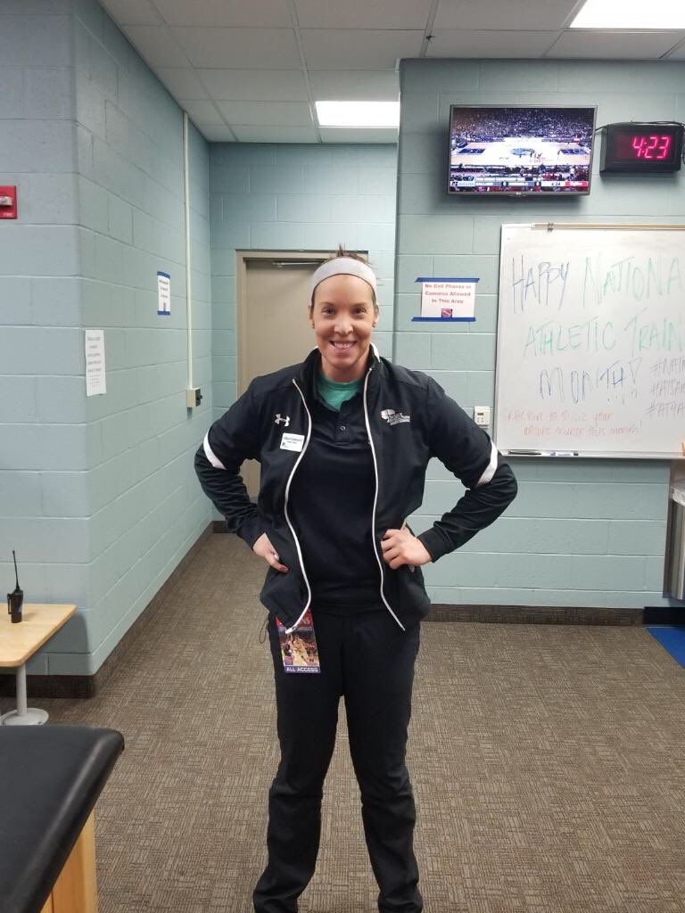 AndieOlson21's tweet photo. LOVE when worlds collide!! Told Former player @alklapperichATC (working State BB) to find @Coach_Griffith & North Linn team. Wanted them to meet but when TWO players were injured she was there to save the day! Thanks Allison for all you did & continue to do!! 😍 #SmallWorld https://t.co/vAbhPghEvH
